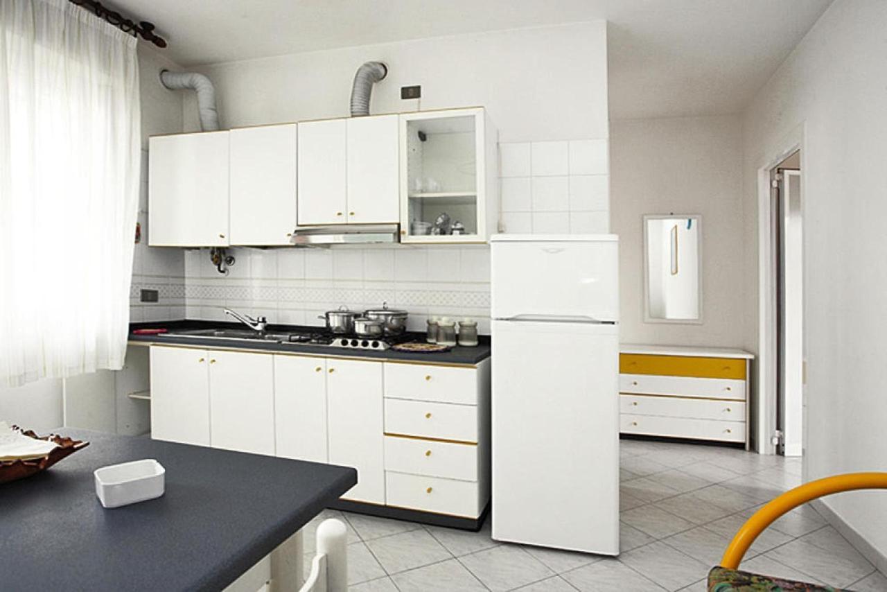 Apartment In Rosolina Mare With A Shared Pool 외부 사진